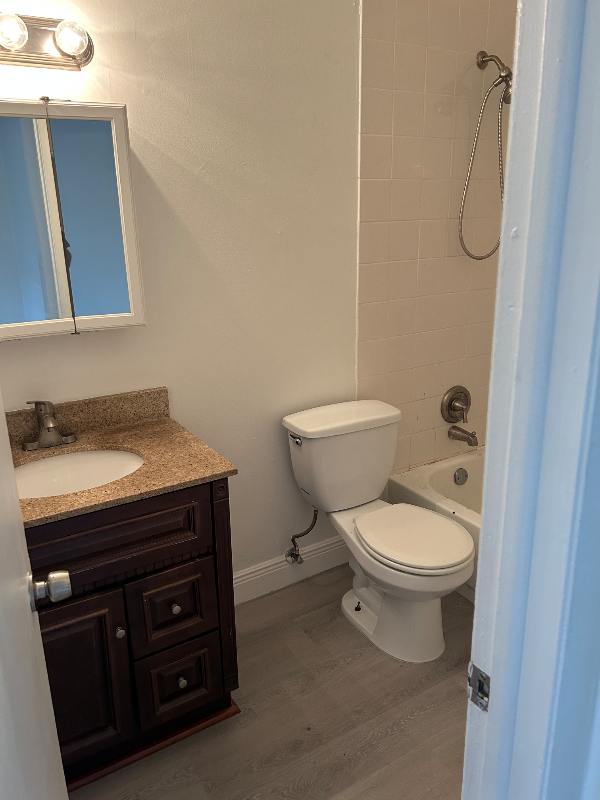 2440 Jackson St #2440C - Photo 4 of 7