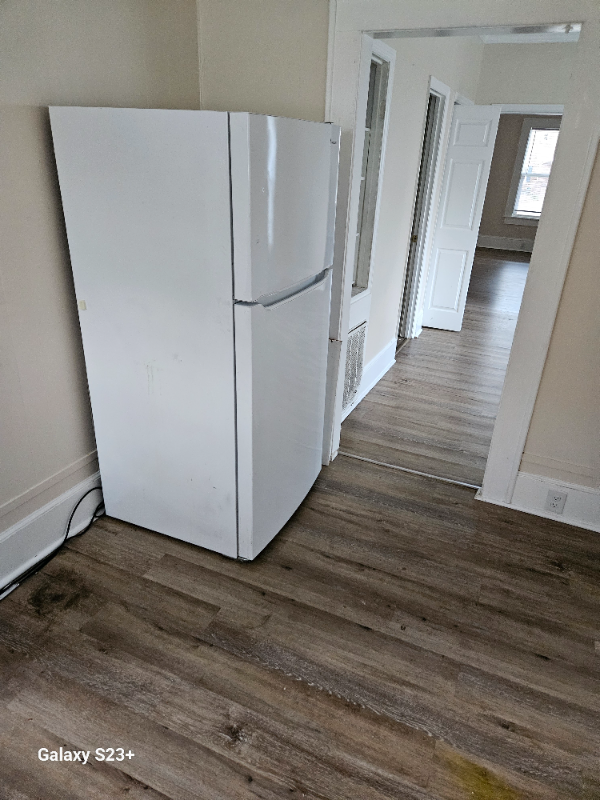 1933 Nance St - Photo 6 of 13