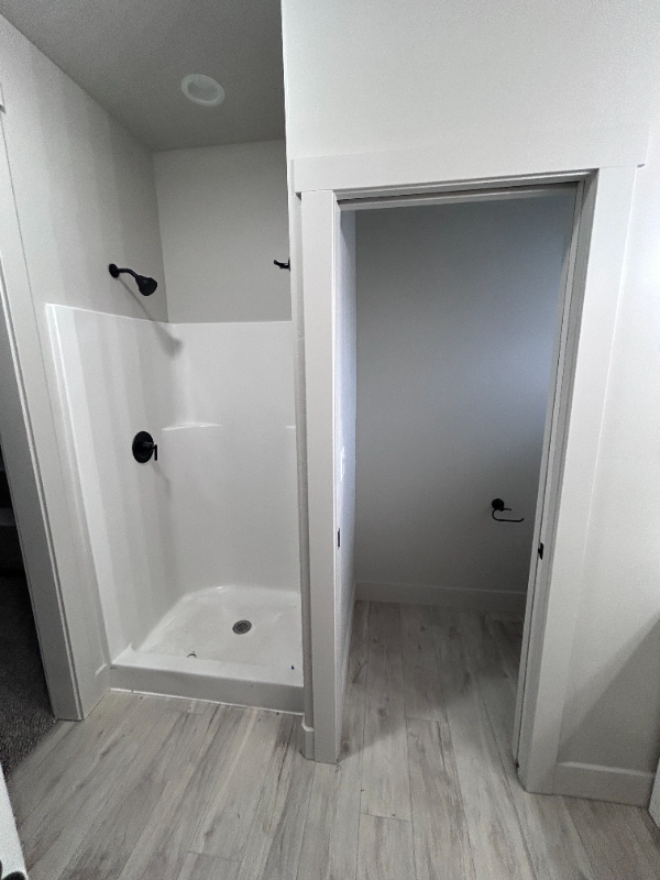 106 Centennial Ct - Photo 5 of 6