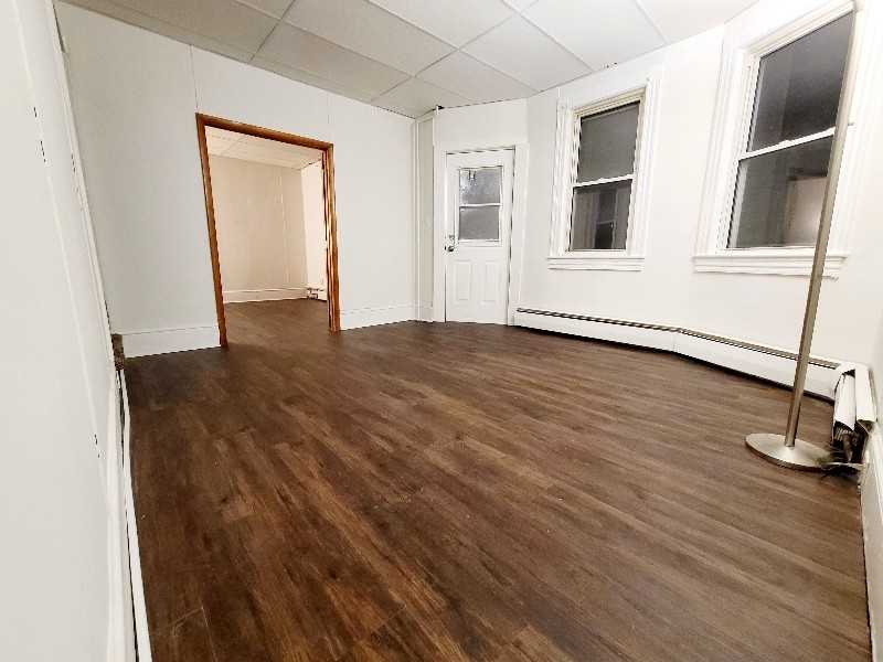 1312 N Washington St #2 - Photo 4 of 20