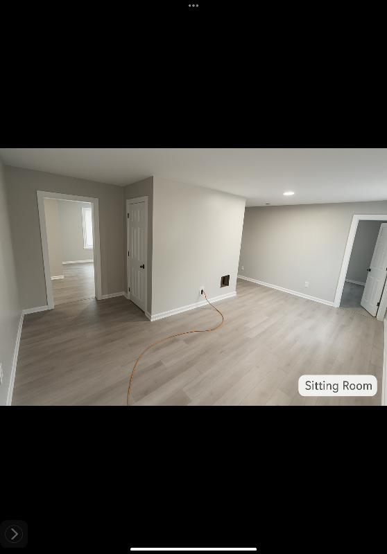 431 W Raleigh Blvd - Photo 4 of 10