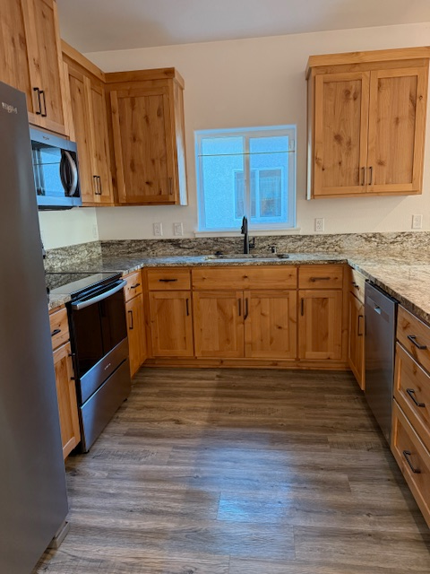 1730 Palm Ave - Photo 5 of 16