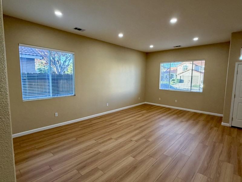 2450 Martin Anthony Ct - Photo 4 of 26