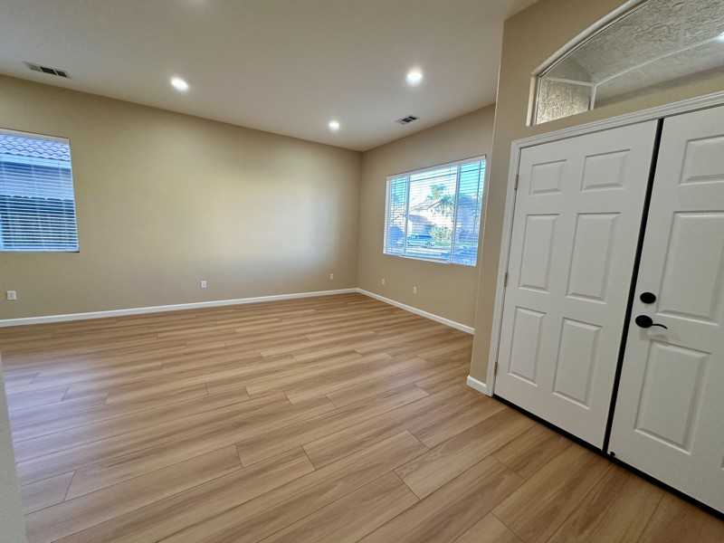 2450 Martin Anthony Ct - Photo 6 of 26