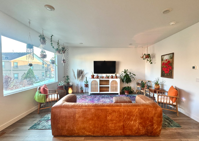 3923 W Rock Island Ave #MAIN - Photo 2 of 8