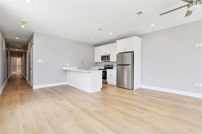 1222 Saint Denis St #1222 - Photo 7 of 14