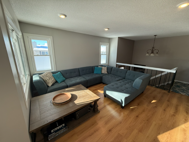 4125 Goldenrod Ln N - Photo 3 of 14