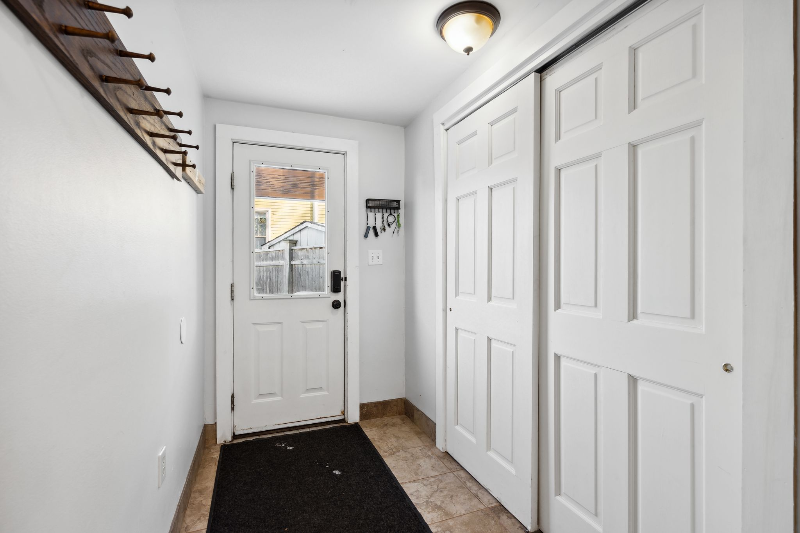 103 Gray St - Photo 5 of 20