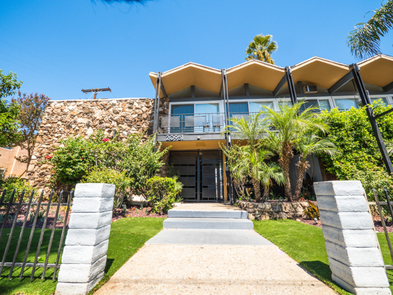 20951 Roscoe Blvd #13 - Photo 2 of 20