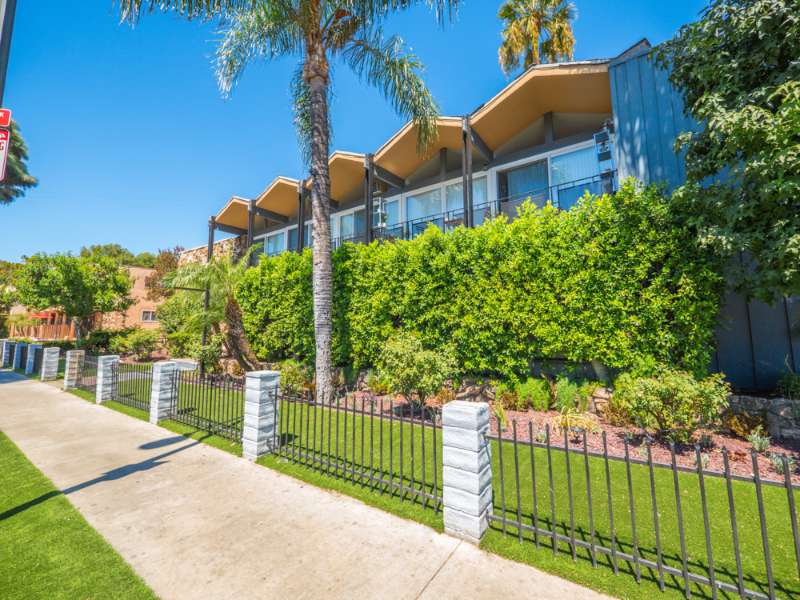 20951 Roscoe Blvd #13 - Photo 4 of 20