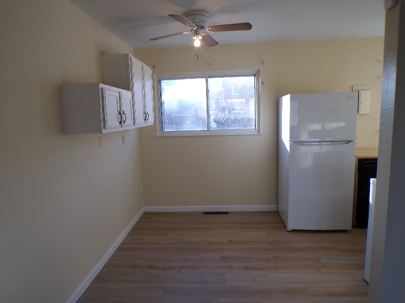 1308 Hartford St - Photo 6 of 20