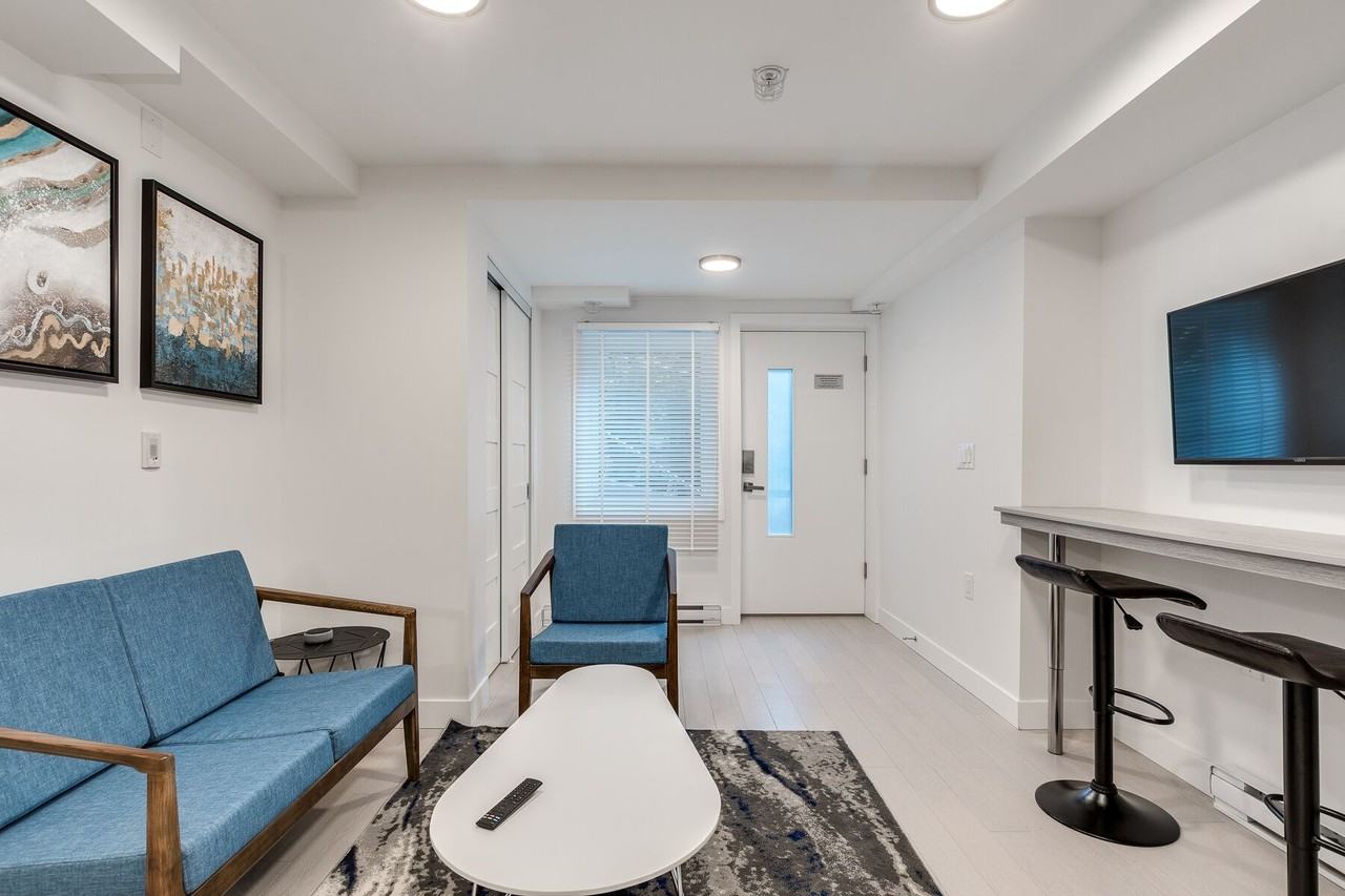 1431 Haro Street - Photo 8