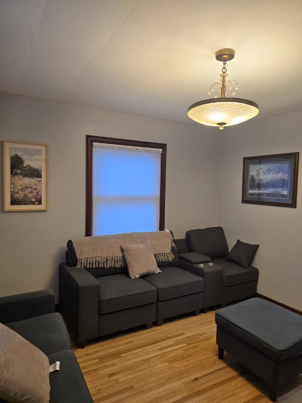 2405 Sycamore St #2405 - Photo 3 of 14