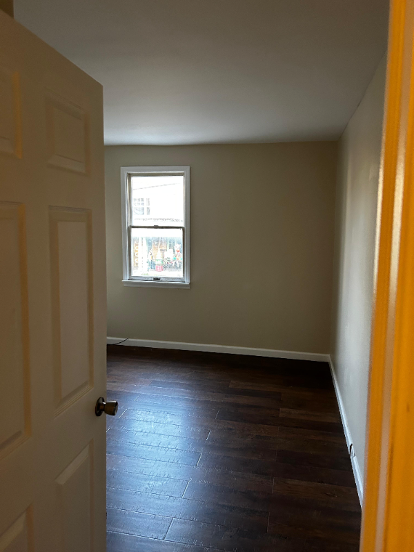 105 Washington St #A - Photo 2 of 14