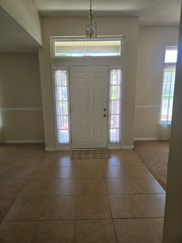 23996 Creek Parke Cir - Photo 2 of 20