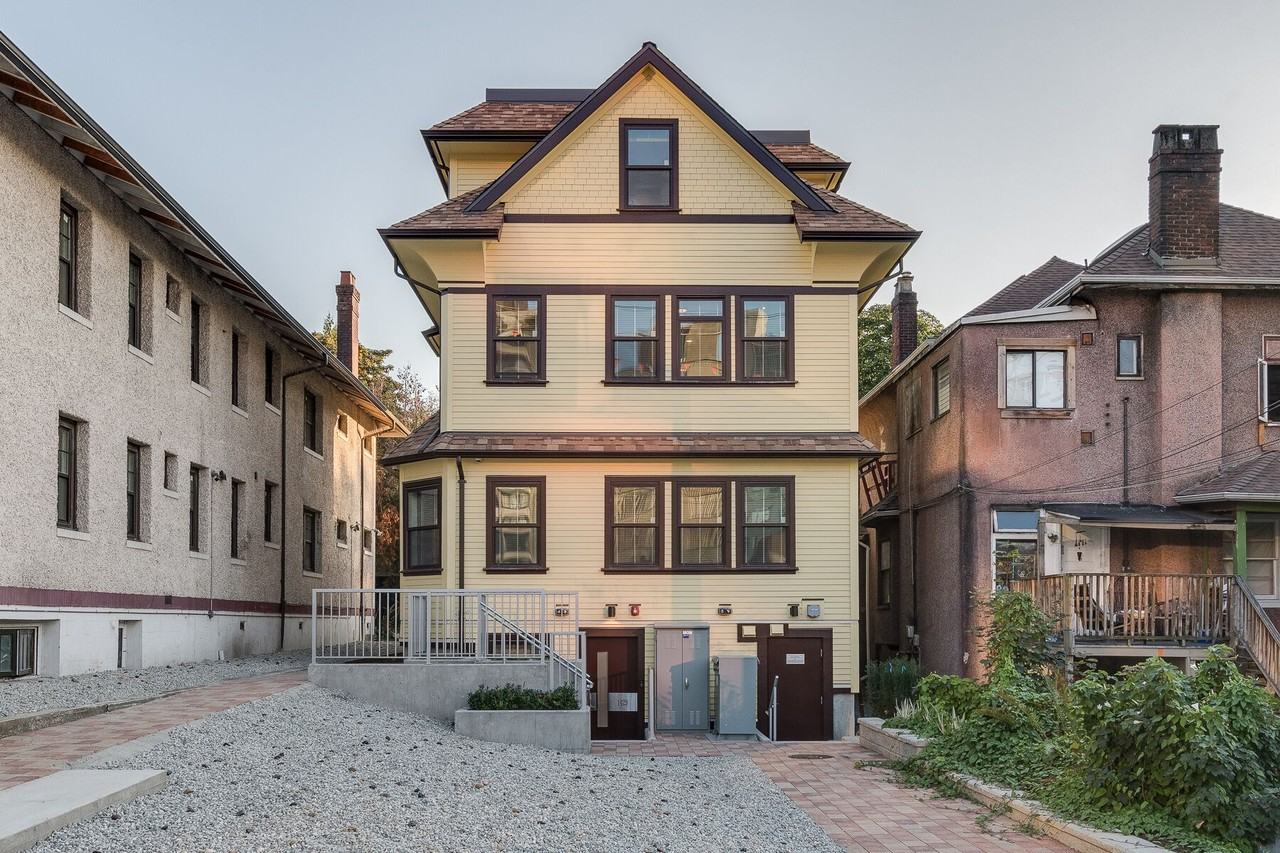 1431 Haro Street - Photo 17