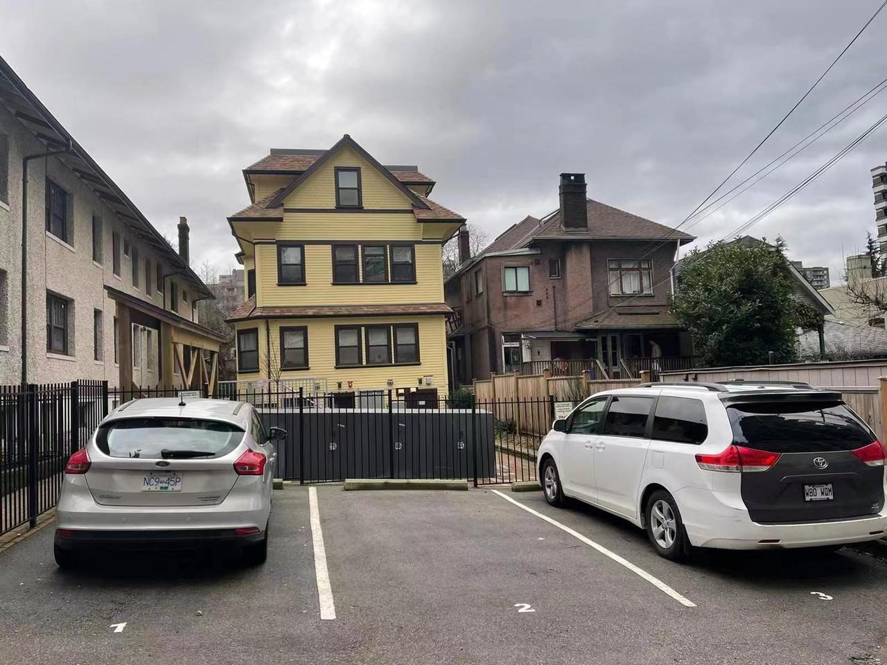 1431 Haro Street - Photo 18