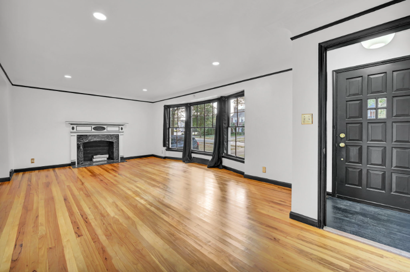 3961 Lansdale Rd - Photo 2 of 10