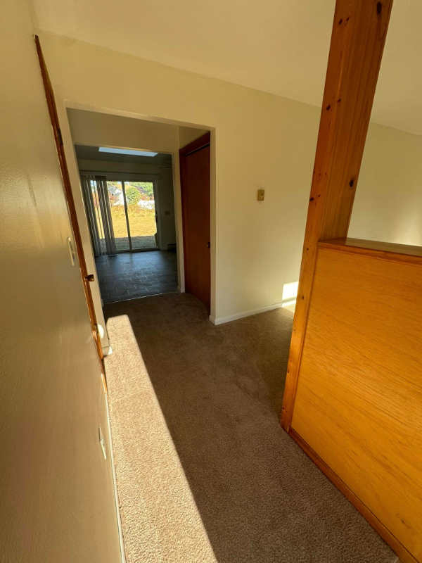 268 Banning Rd - Photo 3 of 13