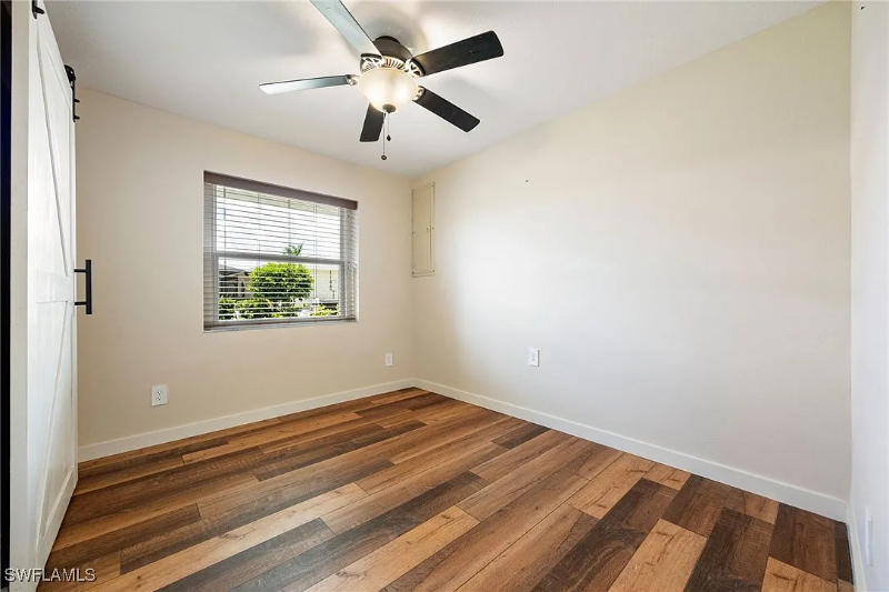 2115 Saint Croix Ave - Photo 6 of 16