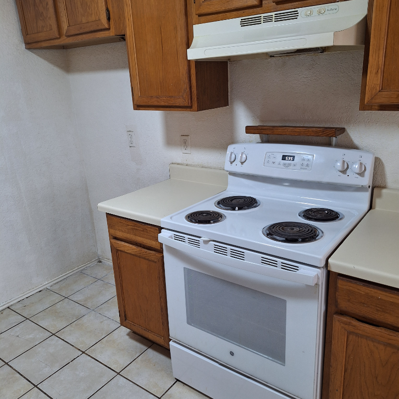 4529 Compass Ct - Photo 3 of 6