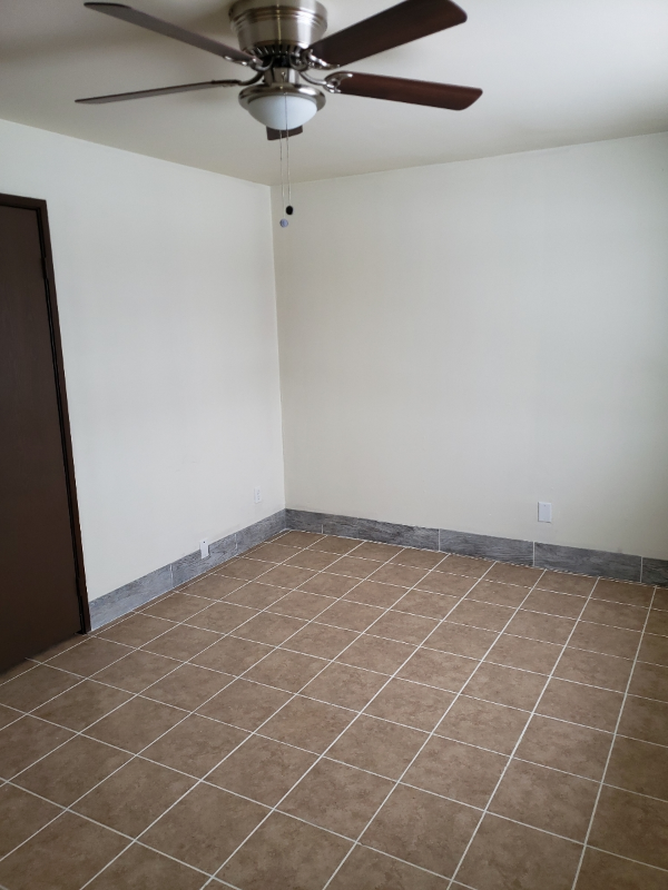 8835 N Swan Rd #8 - Photo 2 of 20