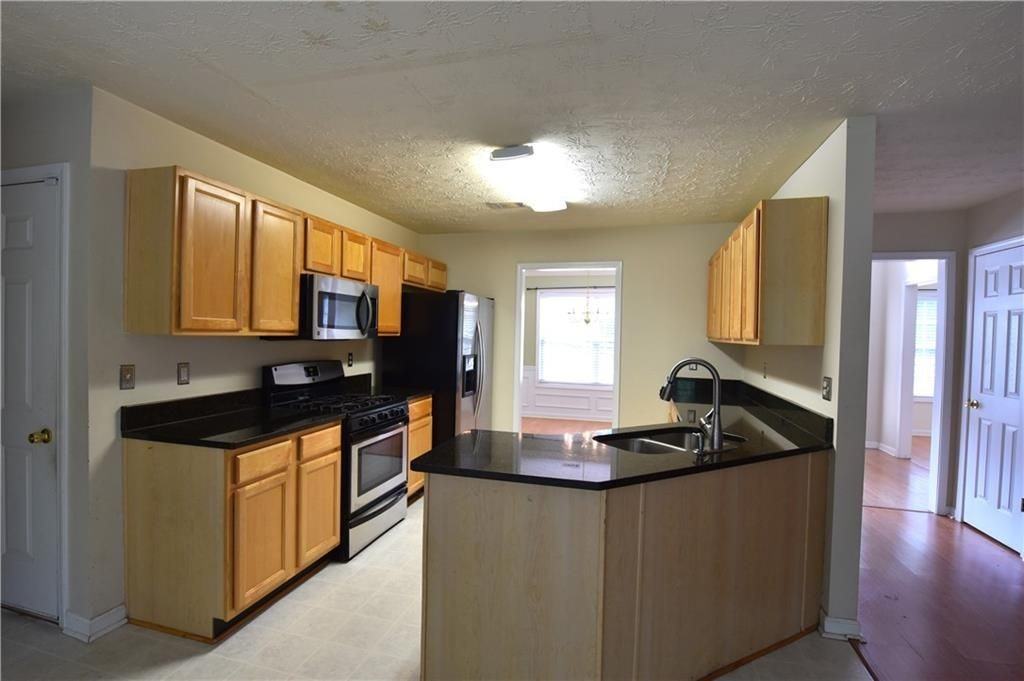 3347 Baymount Way - Photo 4 of 20