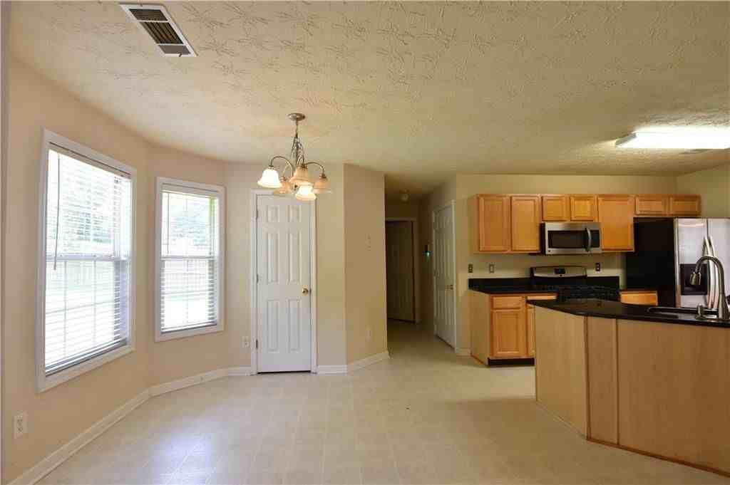 3347 Baymount Way - Photo 5 of 20