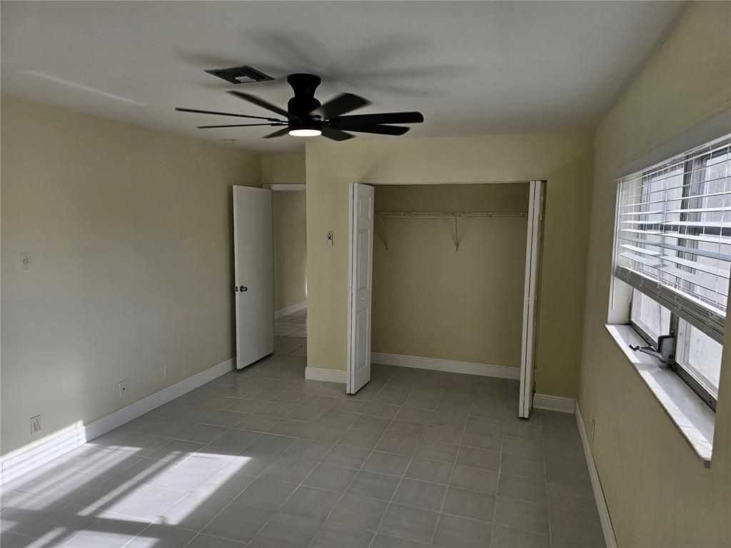 3580 Nw 110th Ln - Photo 3 of 8