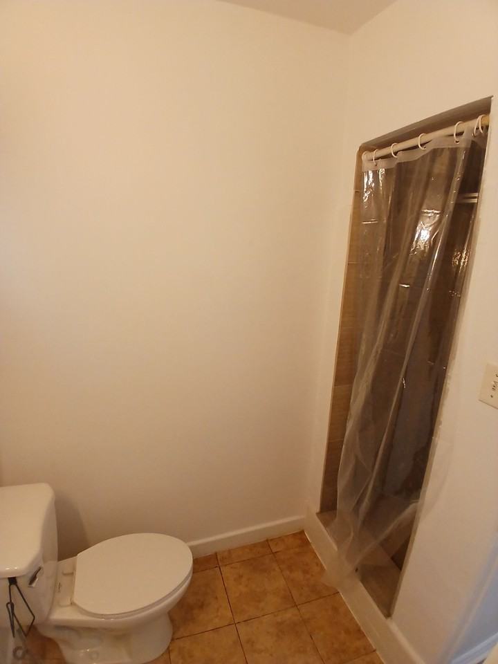 5952 Melrose Ave #1 - Photo 3 of 10