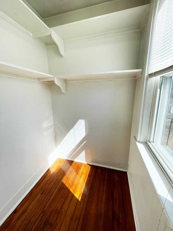 35 Paradise Ln #2 - Photo 7 of 12