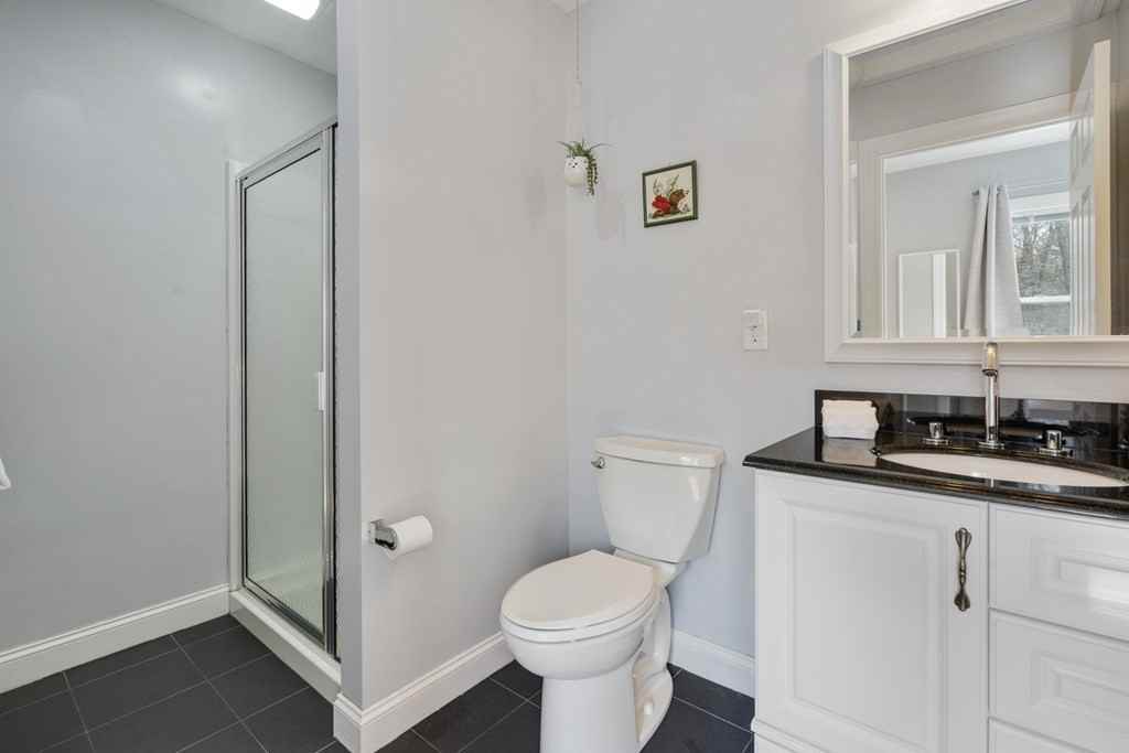 430 River Rd #B - Photo 2 of 7