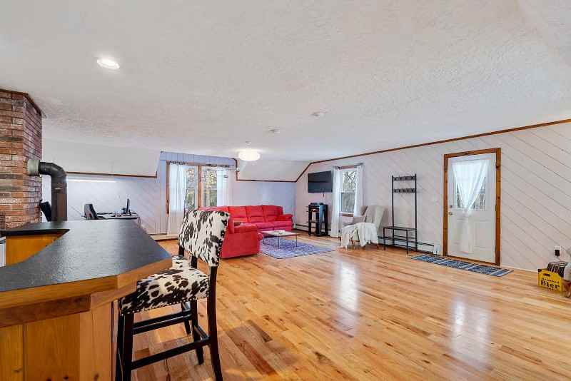 430 River Rd #B - Photo 6 of 7