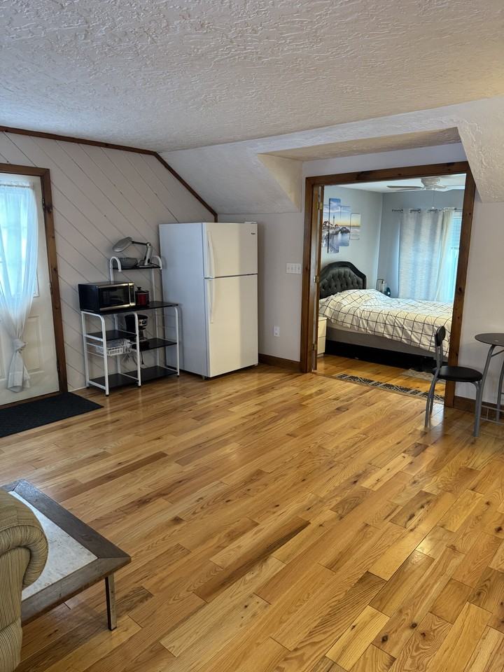 430 River Rd #B - Photo 7 of 7