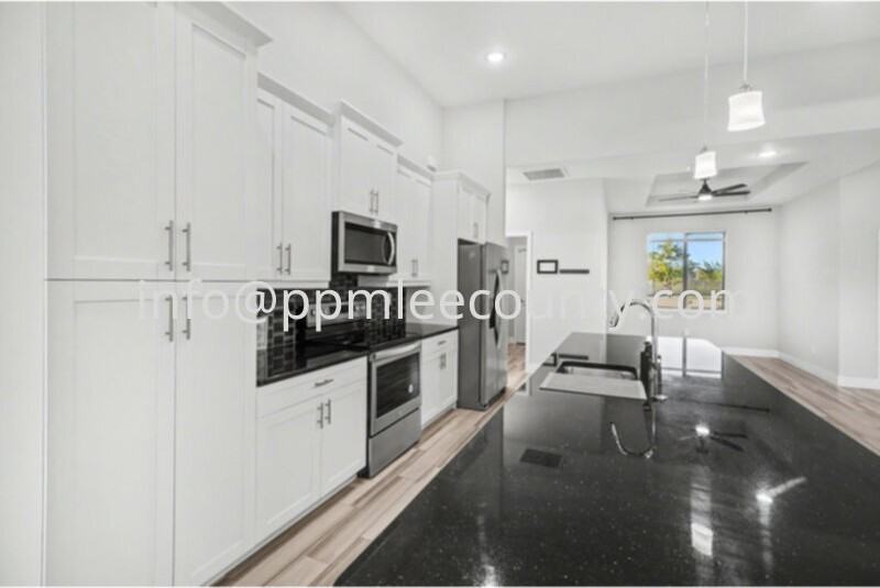 239 Se 11th Ter - Photo 2 of 24