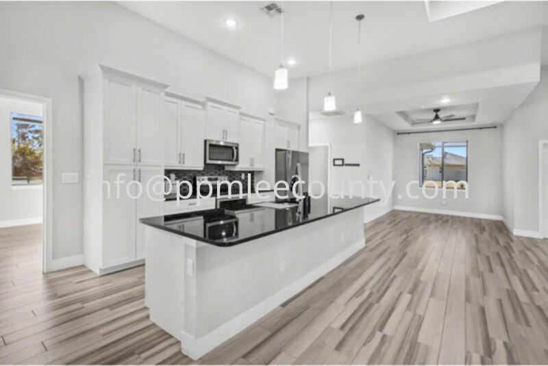 239 Se 11th Ter - Photo 4 of 24