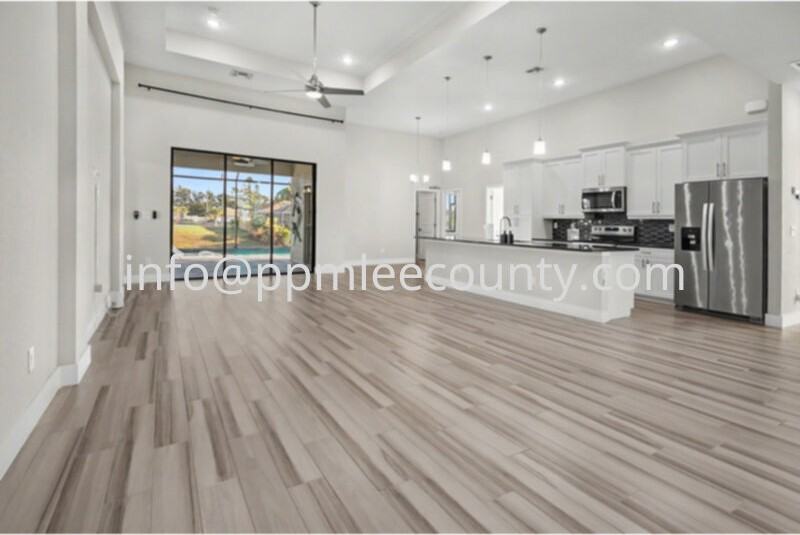 239 Se 11th Ter - Photo 5 of 24