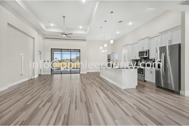 239 Se 11th Ter - Photo 6 of 24