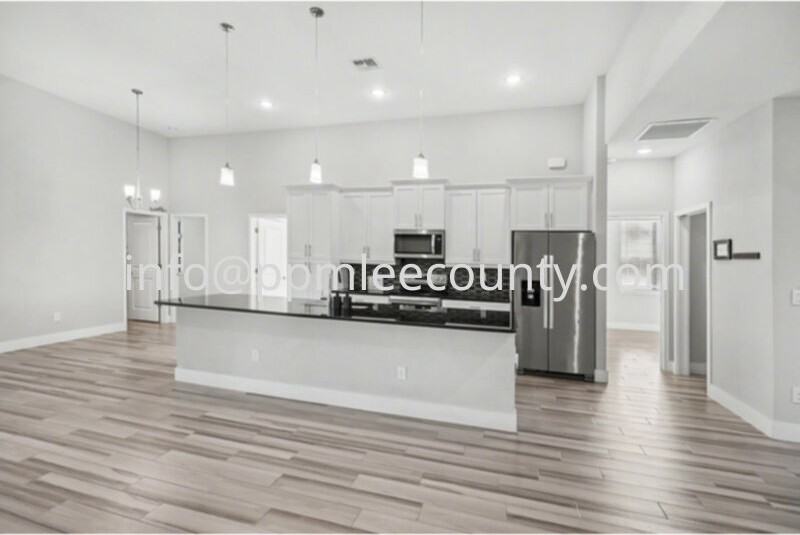 239 Se 11th Ter - Photo 7 of 24