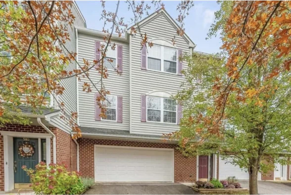 590 Tall Oak Blvd #590 - Photo 3 of 50