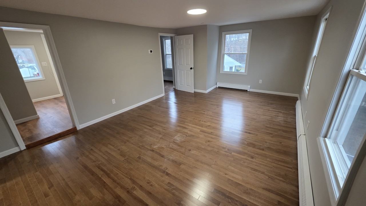 1094 Oregon Rd #2 - Photo 4 of 23