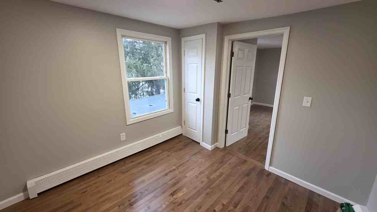 1094 Oregon Rd #2 - Photo 5 of 23