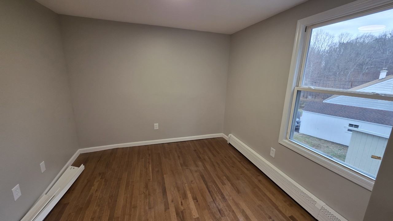 1094 Oregon Rd #2 - Photo 6 of 23