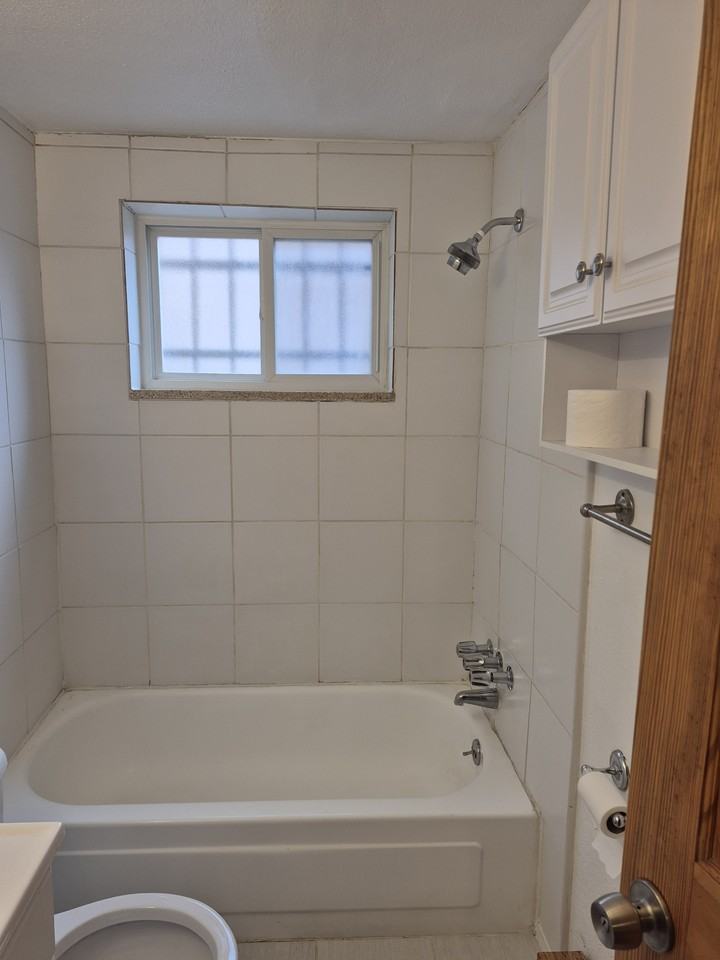 155 S Pennsylvania St #103 - Photo 7 of 20