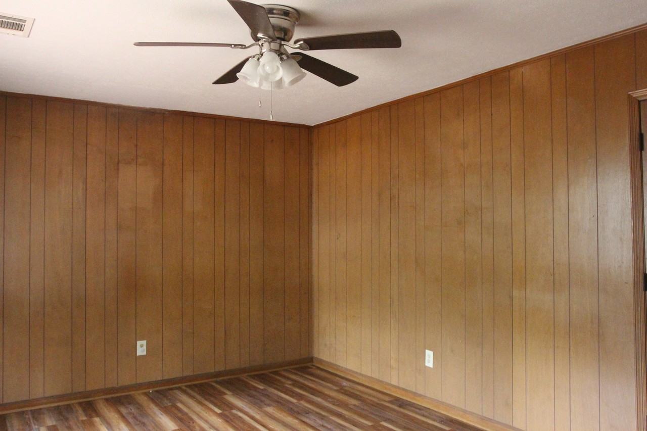 2004 Coves Ct #1 - Photo 2 of 22