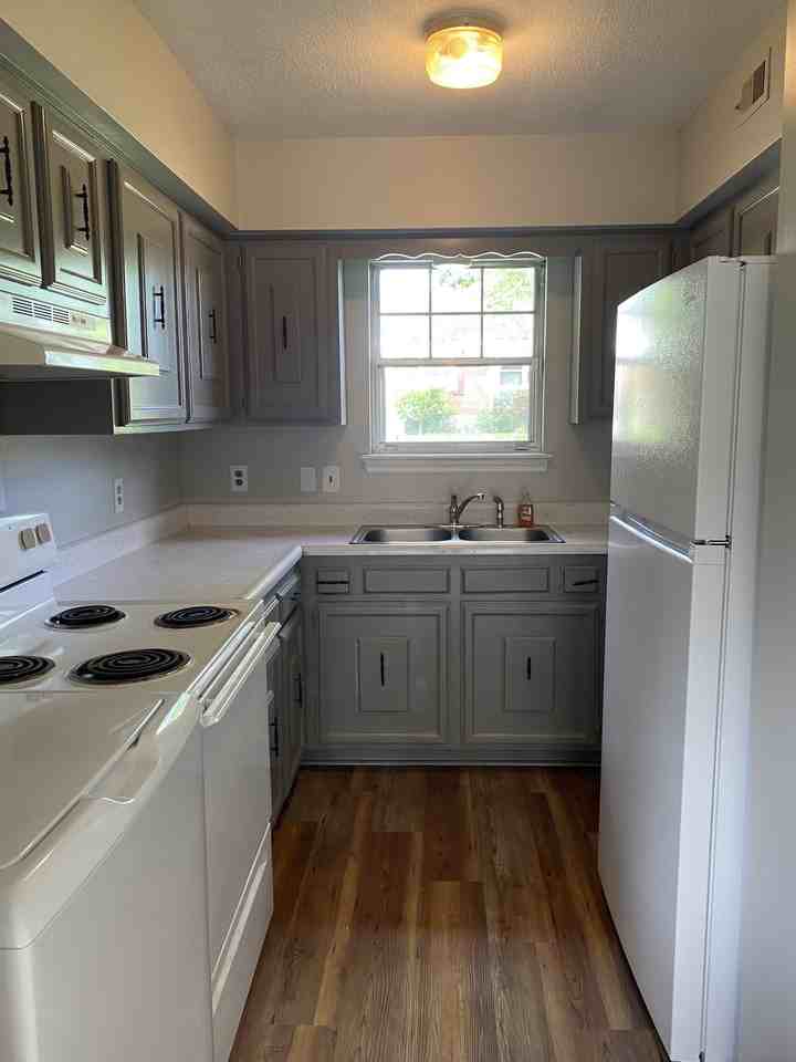 504 Wando Dr - Photo 4 of 13