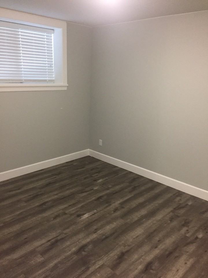 88 Ave - Photo 7 of 12