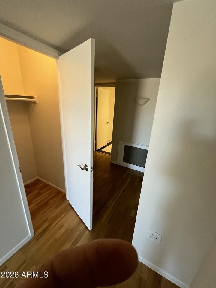 10645 W Sequoia Dr - Photo 5 of 34