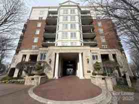 300 W 5th St Apt 706 #706 - Photo 1 of 1