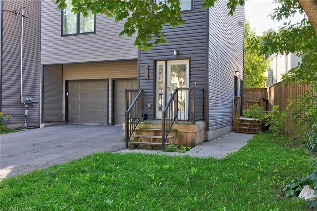 519 Duke St W Bsmt #Bsmt - Photo 3 of 16